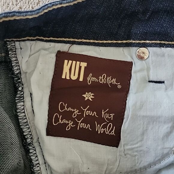 Kut From The Kloth Katy Boyfriend Straight Leg Mid Rise Jeans - Size 4 - Picture 5 of 16